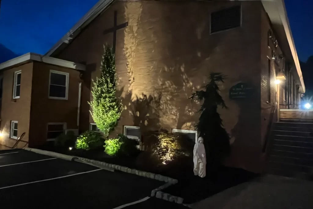 outdoor garden lighting